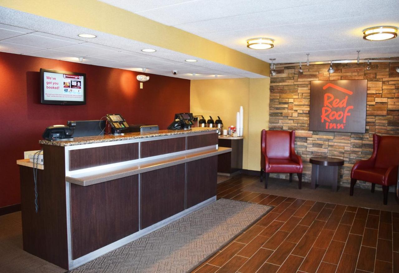 Red Roof Inn St Clairsville - Wheeling West St. Clairsville Экстерьер фото