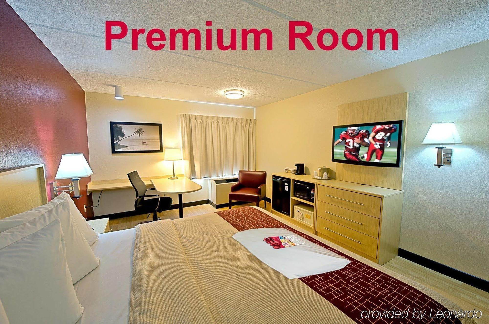 Red Roof Inn St Clairsville - Wheeling West St. Clairsville Экстерьер фото